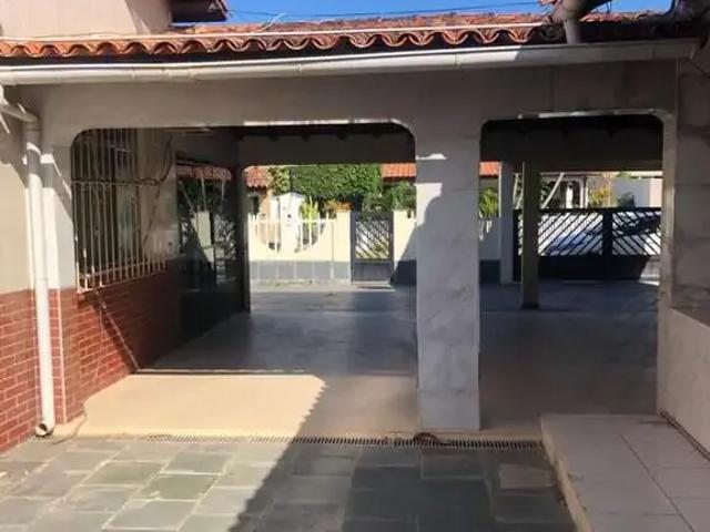 Casa / Sobrado para Locação em São Pedro da Aldeia/RJ Balneário São Pedro 3 Quartos