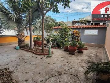 Casa / Sobrado para Locação em São Pedro da Aldeia/RJ Campo Redondo 9 Quartos