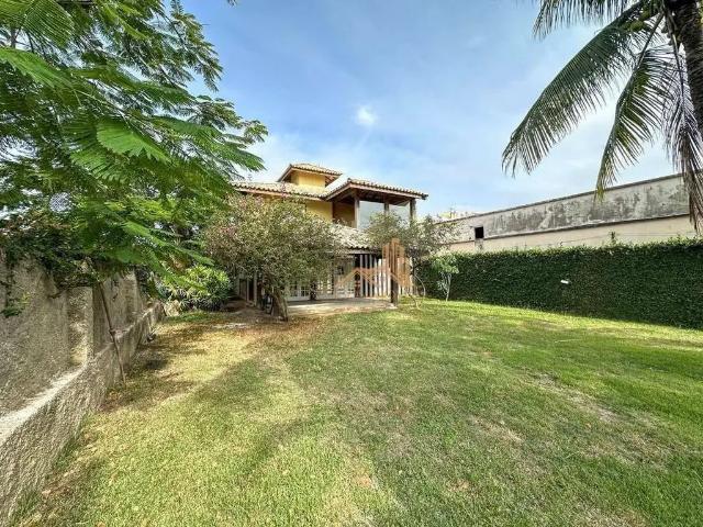 Casa / Sobrado para Locação em São Pedro da Aldeia/RJ Centro 3 Quartos