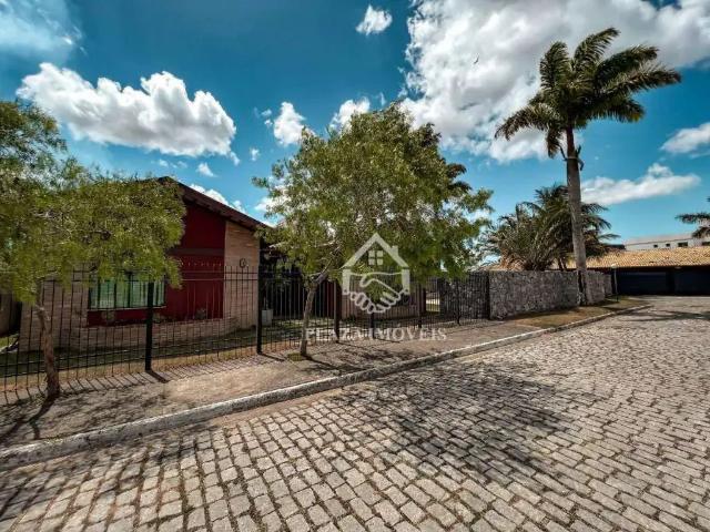 Casa / Sobrado para Locação em São Pedro da Aldeia/RJ Centro 3 Quartos
