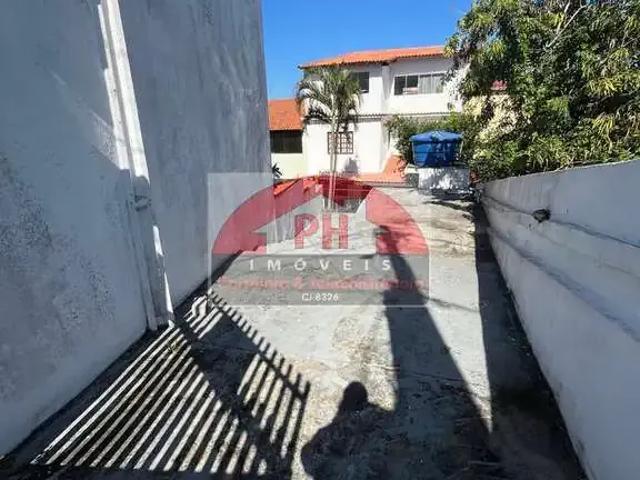 Casa / Sobrado para Locação em São Pedro da Aldeia/RJ Poço Fundo 2 Quartos