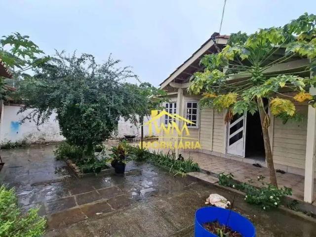 Casa / Sobrado para Locação em São Pedro da Aldeia/RJ Ponta da Areia 2 Quartos