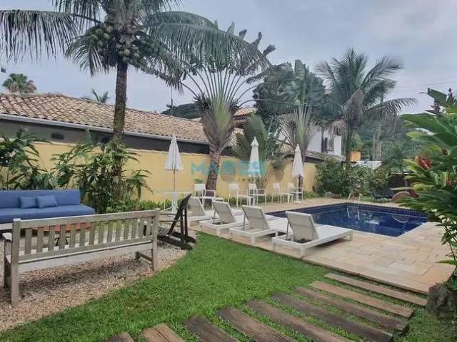 Casa / Sobrado para Locação em São Sebastião/SP Barra do Sahy 5 Quartos