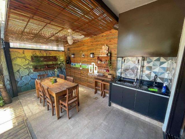 Casa / Sobrado para Locação em São Sebastião/SP Camburi 4 Quartos