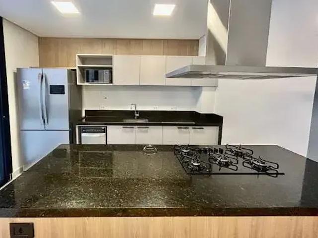 Casa / Sobrado para Locação em São Sebastião/SP Juquehy 4 Quartos