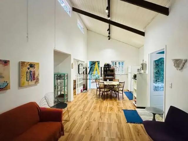 Casa / Sobrado para Locação em São Sebastião/SP Paúba 2 Quartos