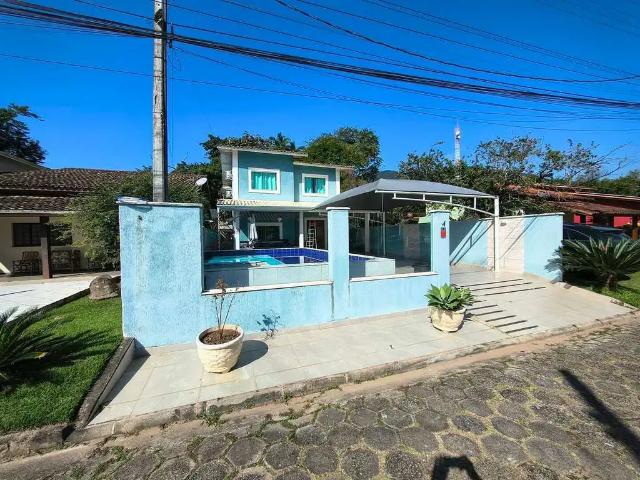 Casa / Sobrado para Locação em São Sebastião/SP Praia da Enseada 4 Quartos