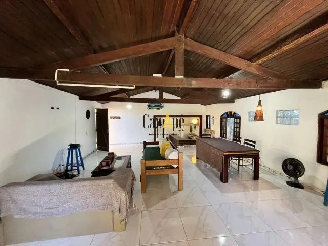 Casa / Sobrado para Locação em São Sebastião/SP Praia de Camburí 3 Quartos
