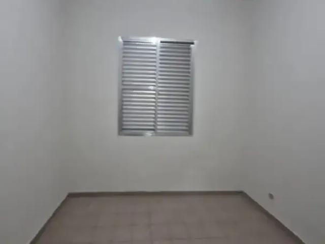 Casa / Sobrado para Locação em São Vicente/SP Vila São Jorge 2 Quartos