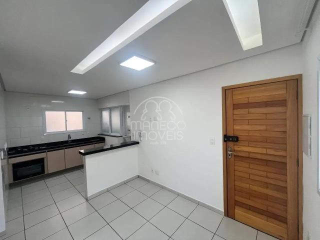 Casa / Sobrado para Locação em São Vicente/SP Vila São Jorge 2 Quartos