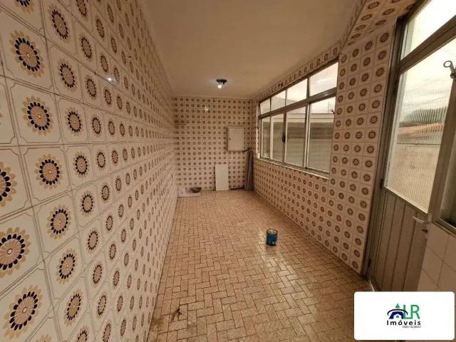 Casa / Sobrado para Locação em São Vicente/SP Vila São Jorge 3 Quartos