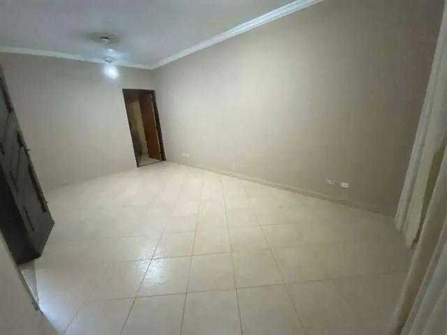 Casa / Sobrado para Locação em São Vicente/SP Vila Valença 3 Quartos