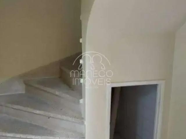 Casa / Sobrado para Locação em São Vicente/SP Centro 3 Quartos