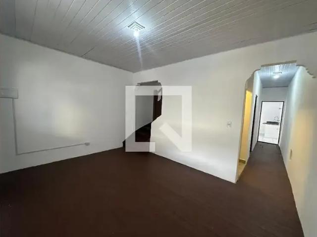 Casa / Sobrado para Locação em São Vicente/SP Centro 3 Quartos