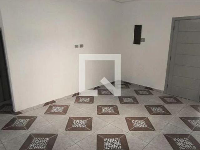 Casa / Sobrado para Locação em São Vicente/SP Cidade Naútica 2 Quartos
