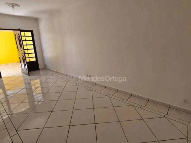 Casa / Sobrado para Locação em Sorocaba/SP Vila Olímpia 2 Quartos