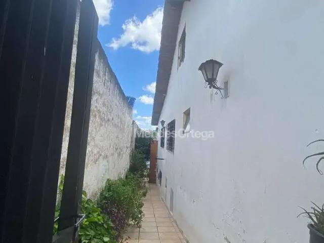 Casa / Sobrado para Locação em Sorocaba/SP Vila Angélica 3 Quartos
