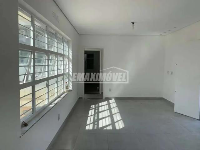 Casa / Sobrado para Locação em Sorocaba/SP Vila Barcelona 5 Quartos