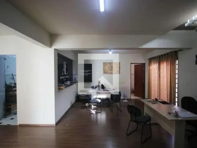 Casa / Sobrado para Locação em Sorocaba/SP Vila Barcelona 2 Quartos