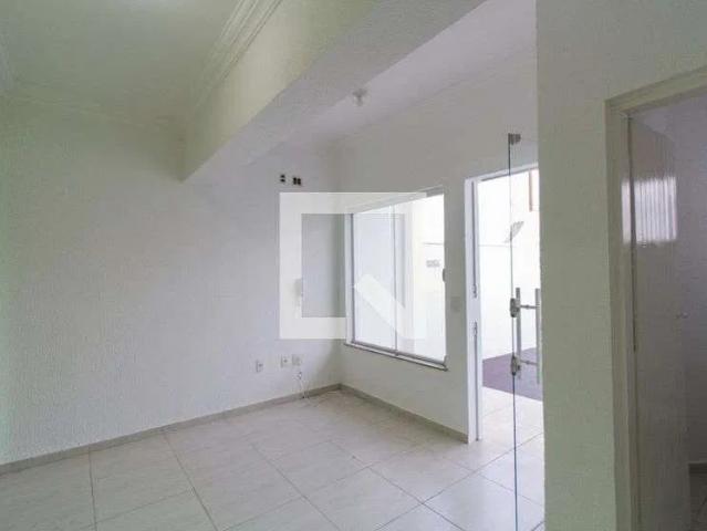 Casa / Sobrado para Locação em Sorocaba/SP Vila Leão 2 Quartos