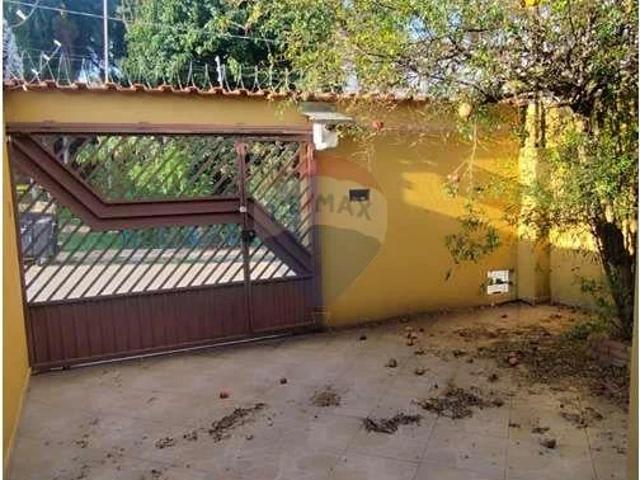 Casa / Sobrado para Locação em Sorocaba/SP Vila Trujillo 2 Quartos