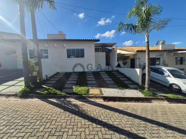Casa / Sobrado para Locação em Sorocaba/SP Wanel Ville 3 Quartos