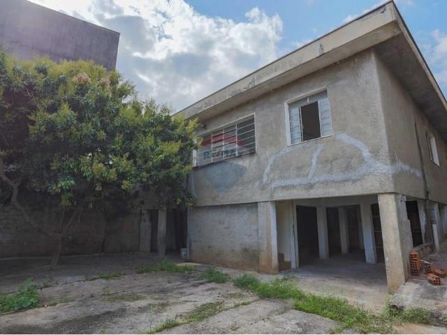 Casa / Sobrado para Locação em Sorocaba/SP Além Ponte 3 Quartos