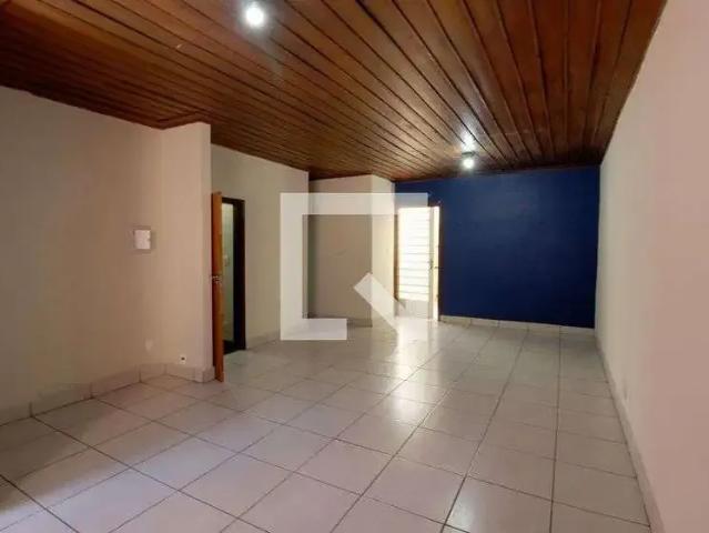 Casa / Sobrado para Locação em Sorocaba/SP Centro 3 Quartos