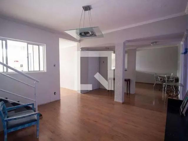 Casa / Sobrado para Locação em Sorocaba/SP Central Parque Sorocaba 3 Quartos