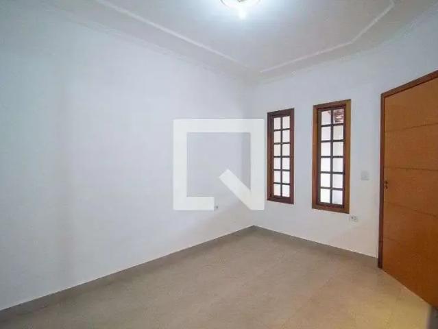 Casa / Sobrado para Locação em Sorocaba/SP Jardim Maria Antônia Prado 3 Quartos