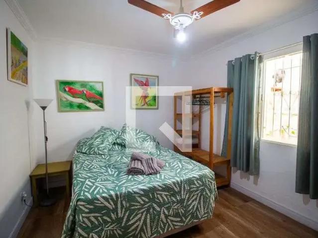 Casa / Sobrado para Locação em Sorocaba/SP Jardim Santa Rosália 1 Quartos