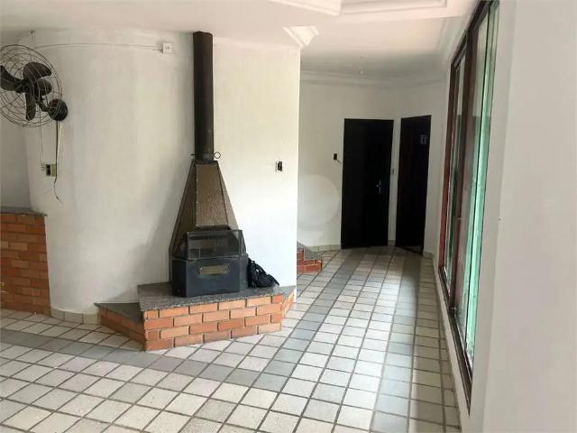 Casa / Sobrado para Locação em Sorocaba/SP Jardim Paulistano 6 Quartos