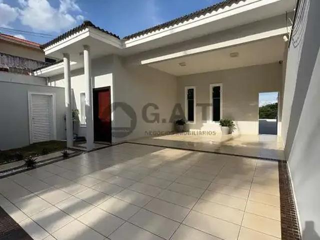 Casa / Sobrado para Locação em Sorocaba/SP Jardim Pagliato 4 Quartos