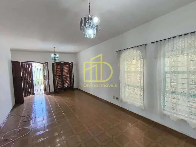 Casa / Sobrado para Locação em Sorocaba/SP Jardim Refúgio 3 Quartos