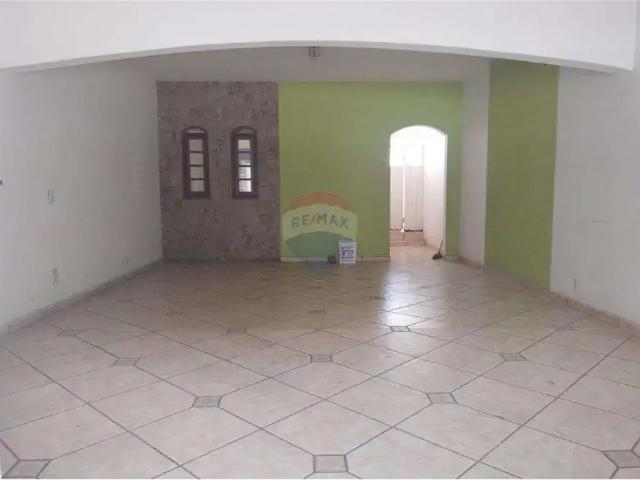 Casa / Sobrado para Locação em Sorocaba/SP Jardim Tatiana 4 Quartos