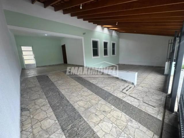Casa / Sobrado para Locação em Sorocaba/SP Jardim Zulmira 3 Quartos