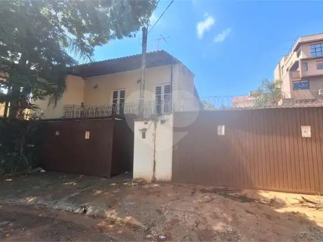 Casa / Sobrado para Locação em Sorocaba/SP Parque Campolim 3 Quartos