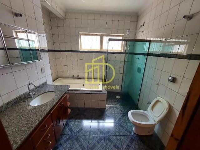 Casa / Sobrado para Locação em Sorocaba/SP Parque das Laranjeiras 3 Quartos
