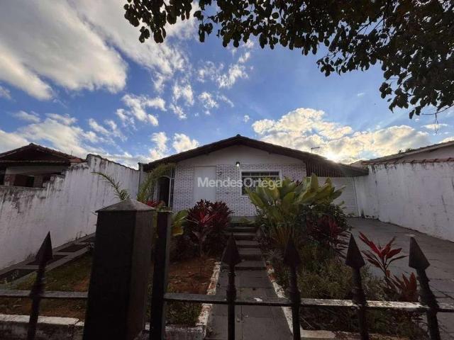 Casa / Sobrado para Locação em Sorocaba/SP Parque Ouro Fino 3 Quartos