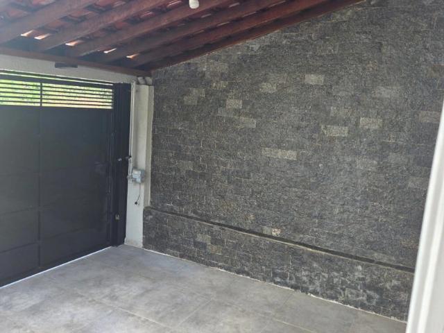 Casa / Sobrado para Locação em Salto de Pirapora/SP Jardim das Bandeiras 3 Quartos