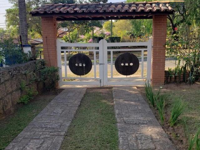 Casa / Sobrado para Locação em Salto/SP Condomínio Fechado Piccolo Paese 6 Quartos