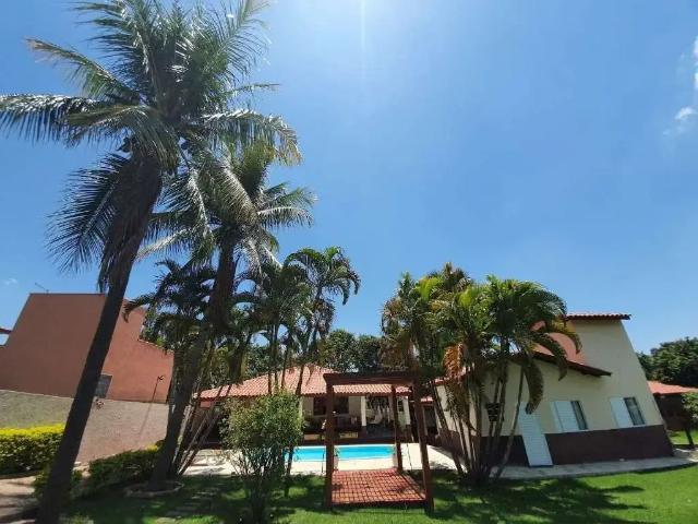 Casa / Sobrado para Locação em Salto/SP Condomínio Zuleika Jabour 4 Quartos