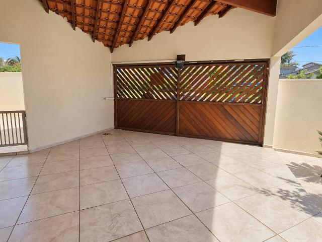 Casa / Sobrado para Locação em Salto/SP Loteamento Terras de São Pedro e São Paulo 2 Quartos