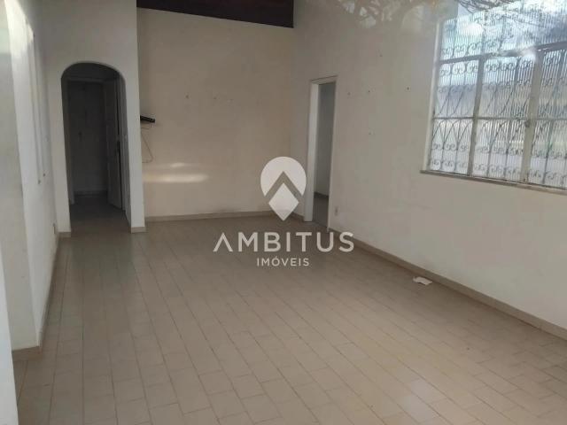 Casa / Sobrado para Locação em Salvador/BA Acupe de Brotas 2 Quartos