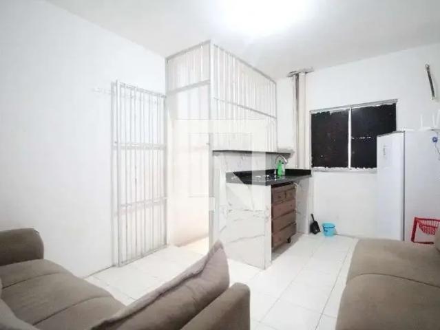 Casa / Sobrado para Locação em Salvador/BA Barbalho 1 Quartos
