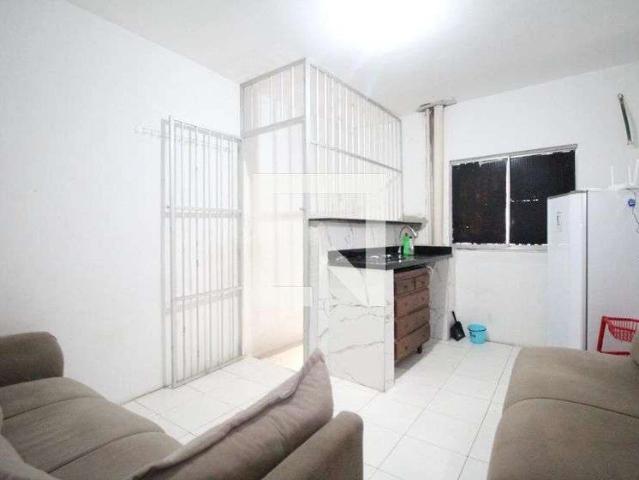 Casa / Sobrado para Locação em Salvador/BA Barbalho 1 Quartos