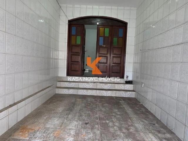 Casa / Sobrado para Locação em Salvador/BA Barbalho 2 Quartos