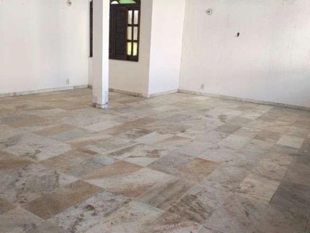 Casa / Sobrado para Locação em Salvador/BA Boca do Rio 5 Quartos