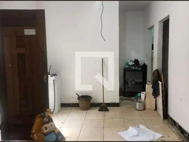 Casa / Sobrado para Locação em Salvador/BA Boca do Rio 2 Quartos