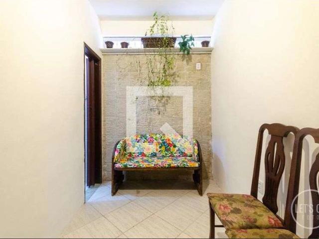 Casa / Sobrado para Locação em Salvador/BA Brotas 1 Quartos